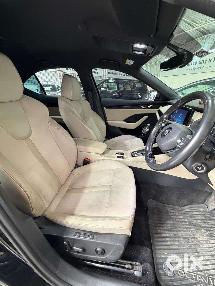 Skoda Octavia 2.0 Style Tsi At, 2022, Petrol