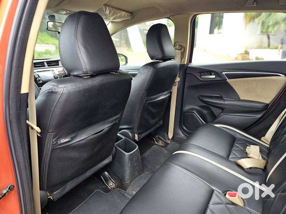 Honda Jazz V Cvt, 2016, Petrol