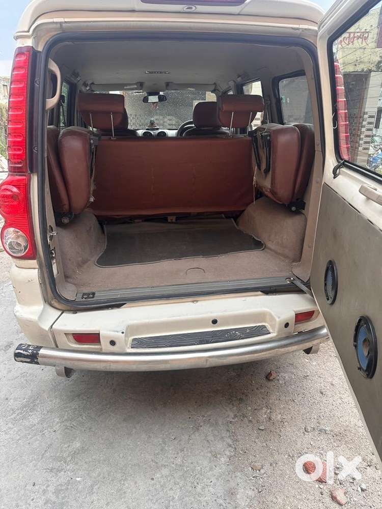 Mahindra Diesel Car 2012