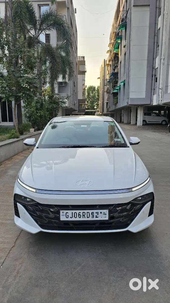 Hyundai Verna Sx Plus Ivt | 2025 Model | Non Accidental