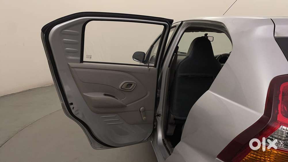 Datsun Redigo T Option, 2017, Petrol