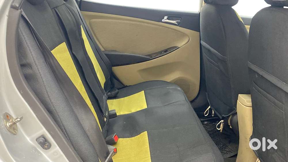 Hyundai Verna Fluidic 1.6 Vtvt Sx, 2013, Petrol