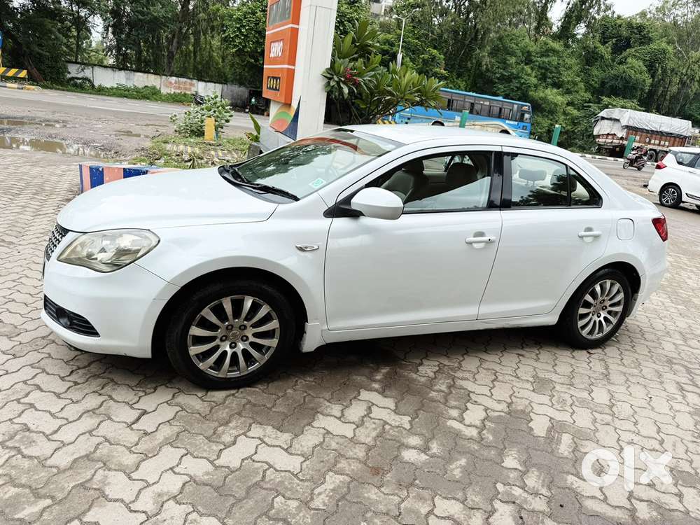 Maruti Suzuki Kizashi 2012 Cng & Hybrids Well Maintained