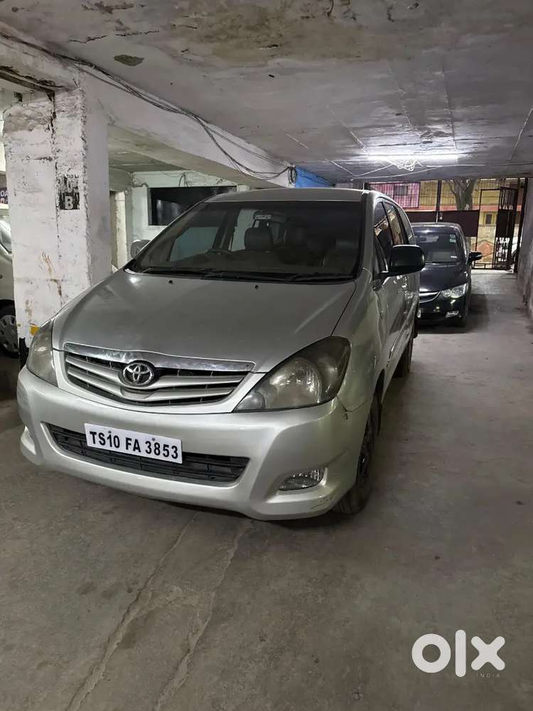 Toyota Innova 2007 Diesel 153000 Km Driven