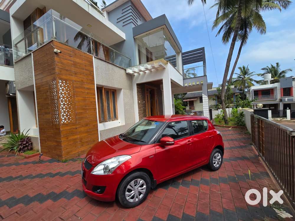 Maruti Suzuki Swift Vxi, 2012, Petrol