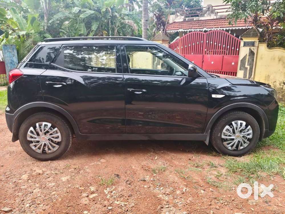 Mahindra Xuv300 W4, 2024, Petrol