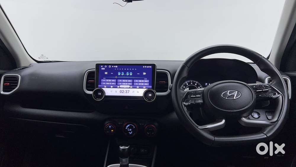 Hyundai Venue 1.0 Sx Plus Turbo Dct Dual Tone, 2022, Petrol