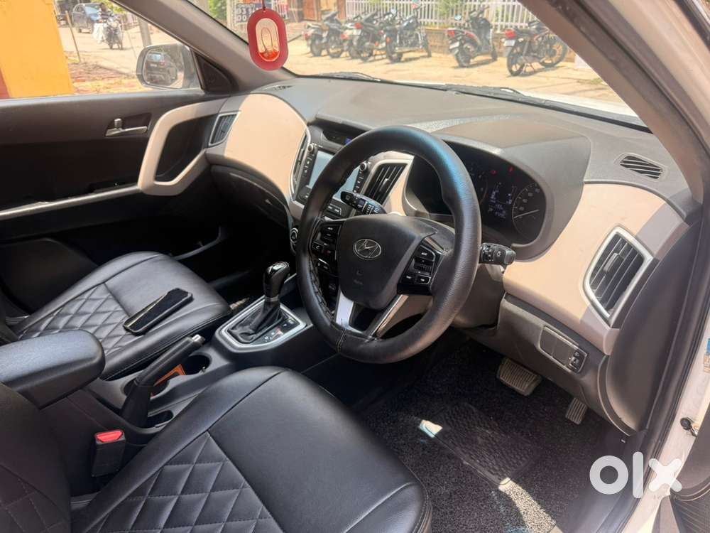 Hyundai Creta Sx Auto Diesel 2016 Model 97000kms Price:7,50,000/-neo