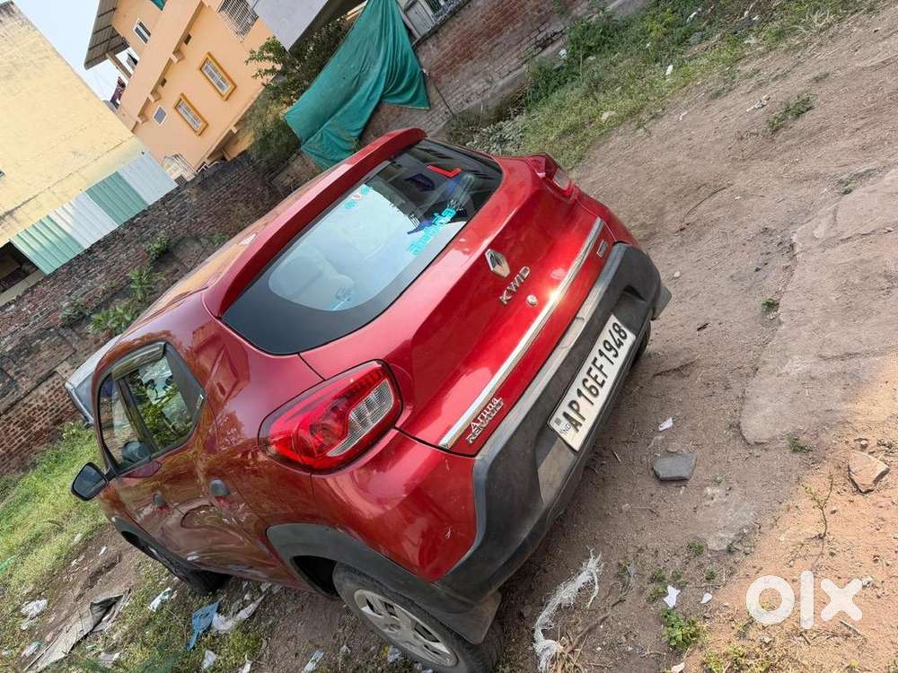 Renault Petrol Car 2017