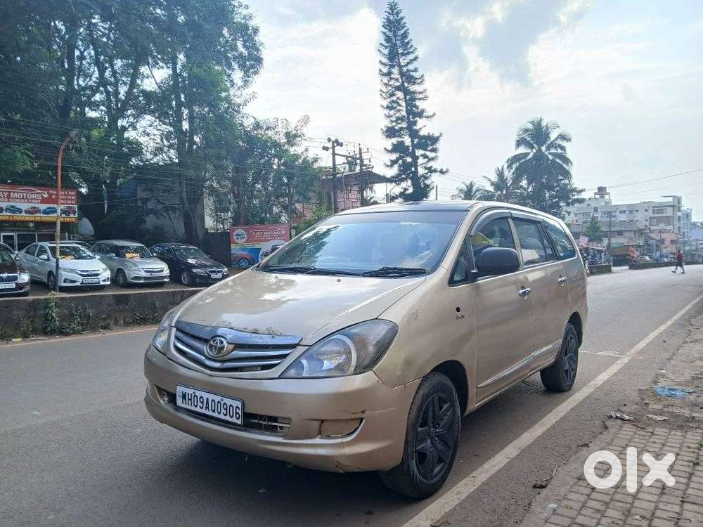 Toyota Innova 2.5 G (diesel) 8 Seater, 2006, Diesel