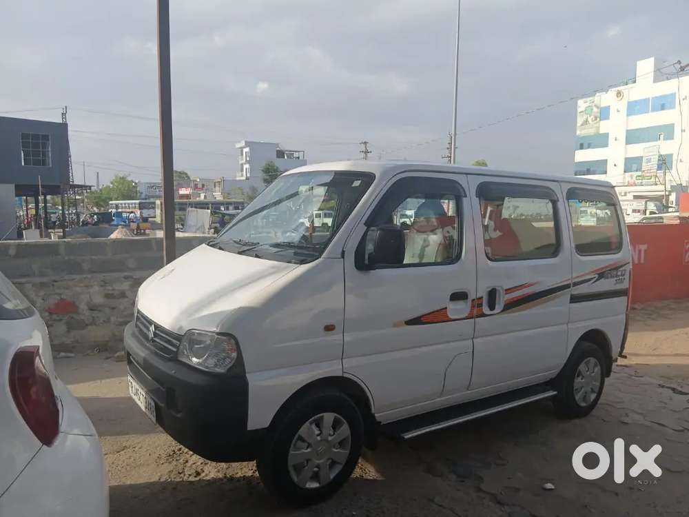 Maruti Suzuki Eeco 2022 Petrol 74000 Km Driven