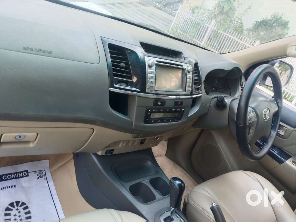 Toyota Fortuner 3.0 4x2 Automatic, 2013, Diesel