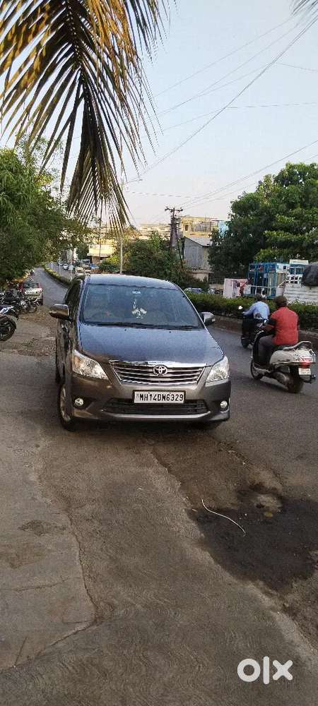 Toyota Innova 2.5 Vx 2013