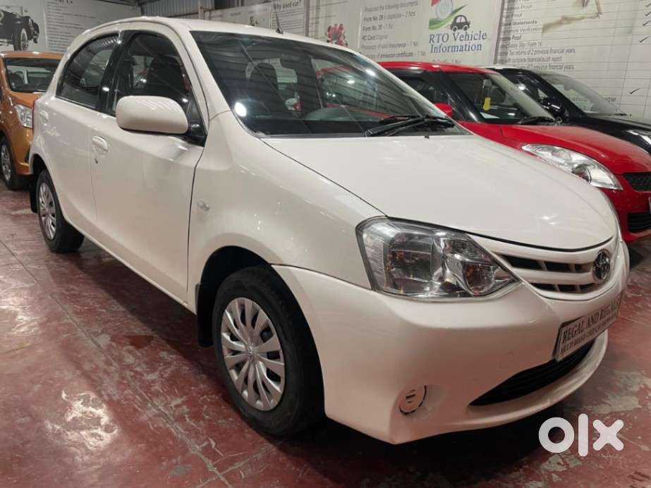 Toyota Etios Liva 2011-2012 G, 2012, Petrol