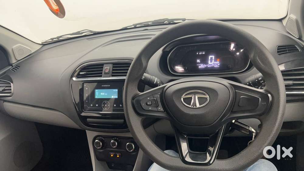 Tata Tiago 1.2 Revotron Xta, 2022, Petrol