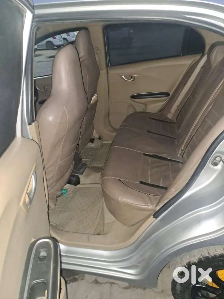 Honda Amaze 2017 Petrol 150000 Km Driven