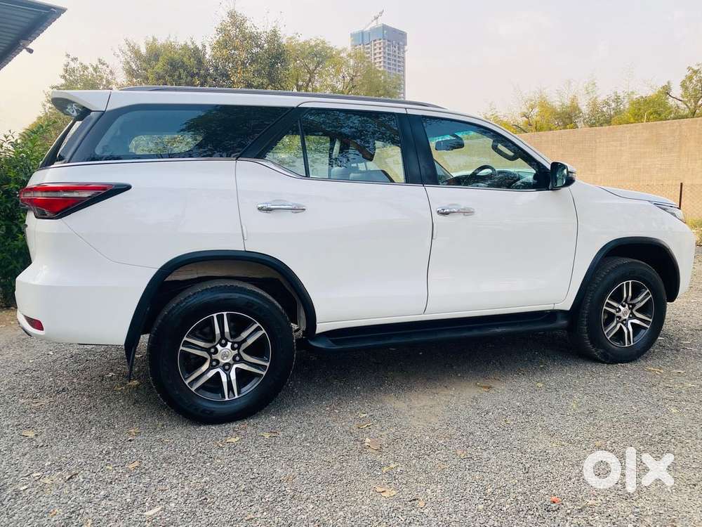 Toyota Fortuner 4x2 Mt 2.8 Diesel, 2023, Diesel