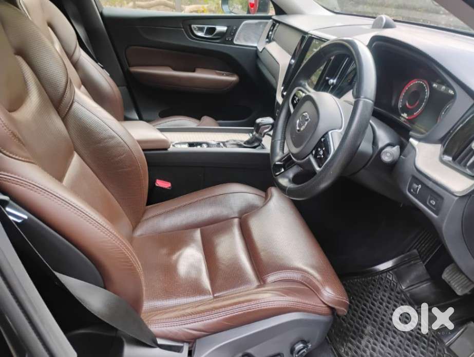 Volvo Xc60 D5 Inscription, 2019, Diesel