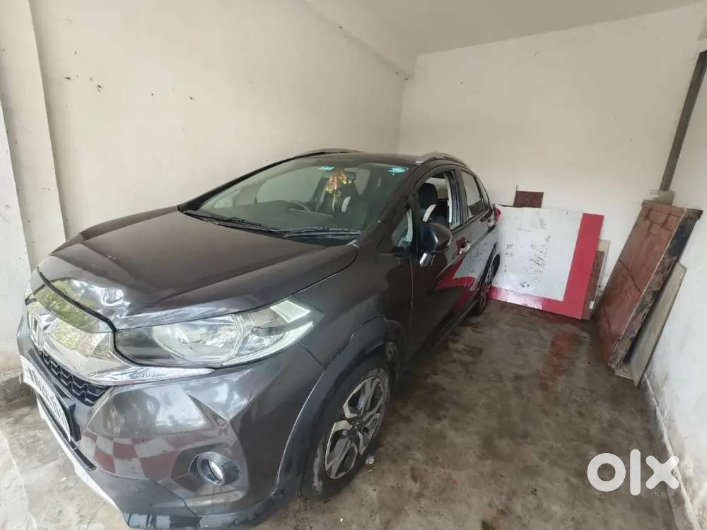 Honda Wr-v 2017 Petrol Well Maintained