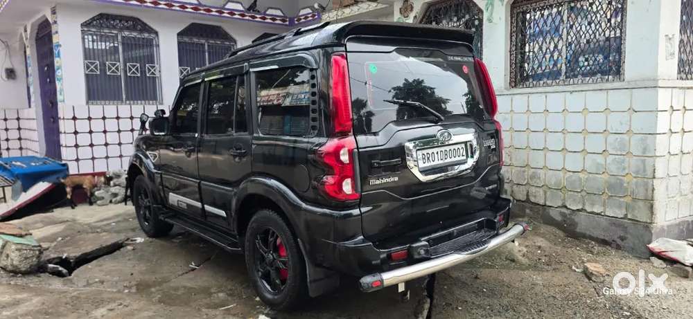 Mahindra Scorpio Diesel 2017 Variant S10