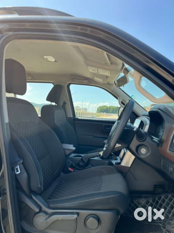 Mahindra Scorpio-n 2.2 Z4 Diesel Mt 4wd 7 Str, 2024, Diesel