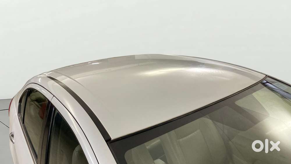 Maruti Suzuki Ciaz 1.5 Alpha Shvs Petrol, 2018, Petrol