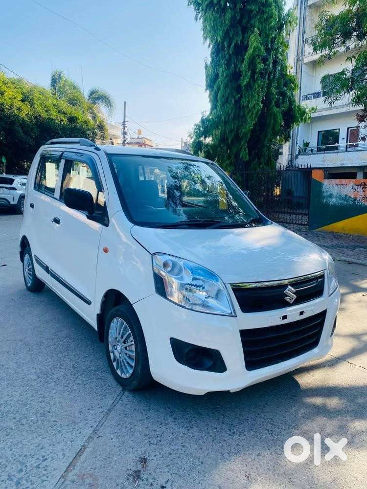 Maruti Suzuki Wagon R Vxi 1.0 Cng, 2018, Petrol