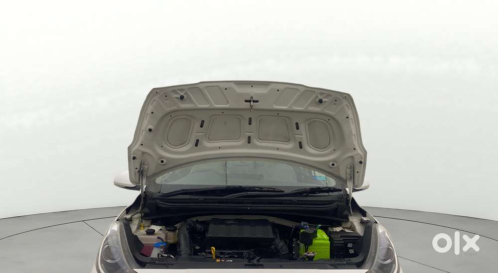 Hyundai Aura [2023-ongoing] 1.2 Sx (o) Manual, 2024, Petrol