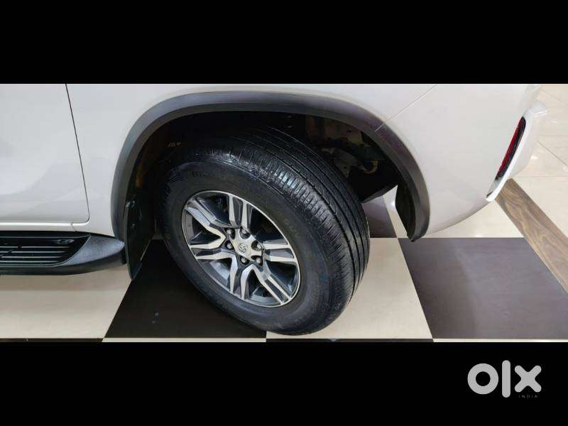 Toyota Fortuner [2021-ongoing] 2.8 2wd Diesel At, 2019, Diesel