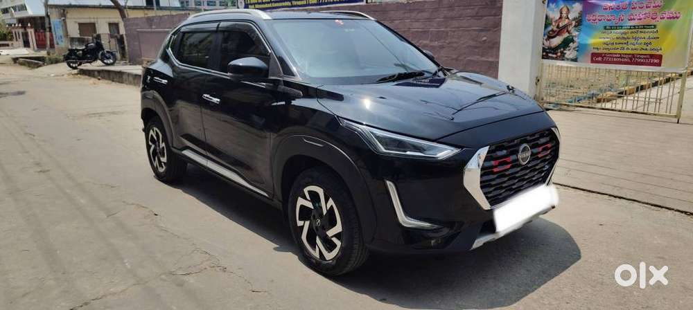 Nissan Magnite 1.0 Xv Premium, 2023, Petrol