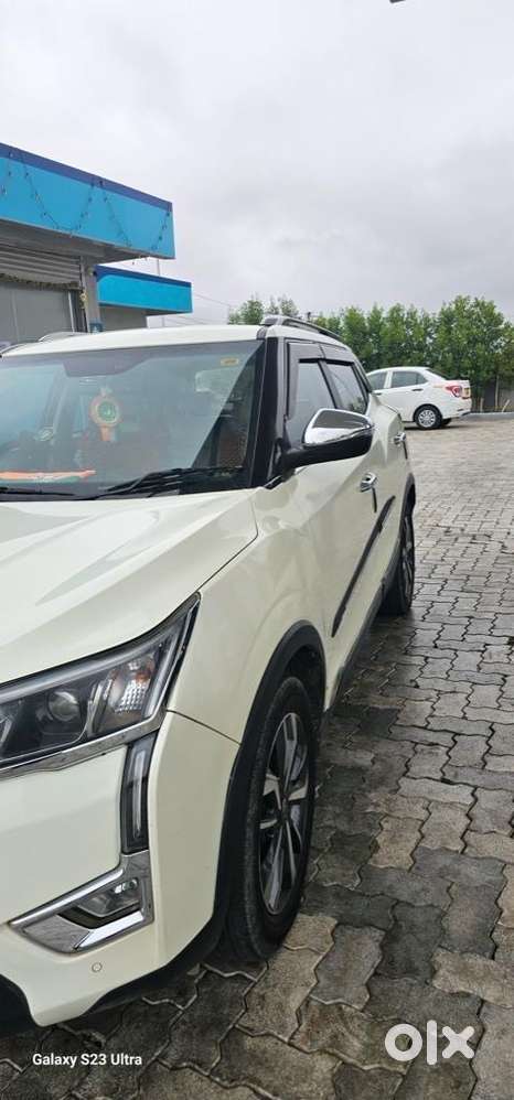 Mahindra Xuv300 2019 Diesel Well Maintained