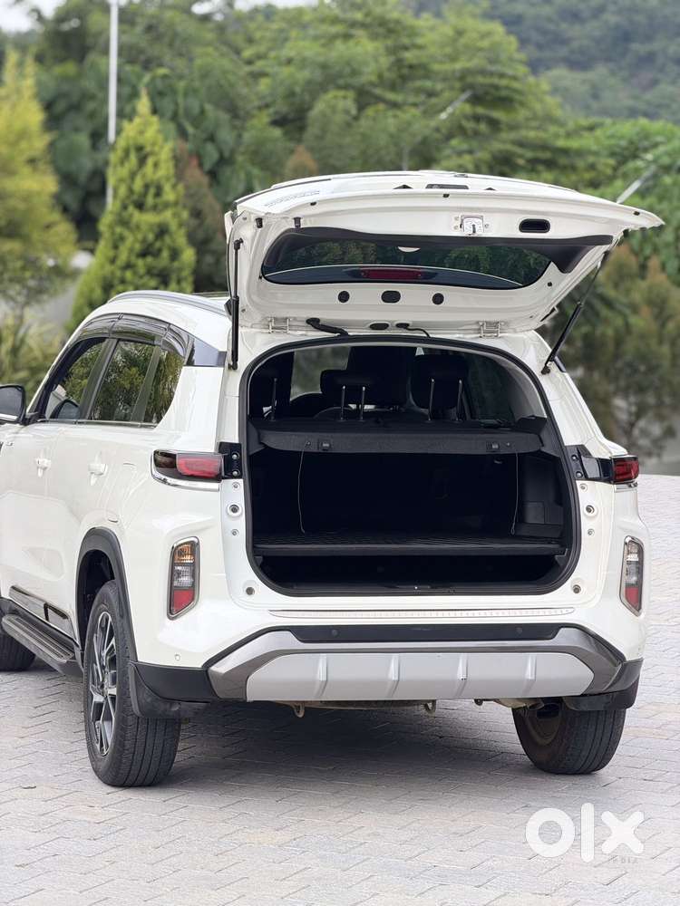 Toyota Urban Cruiser Hyryder 1.5 V Hybrid, 2024, Petrol