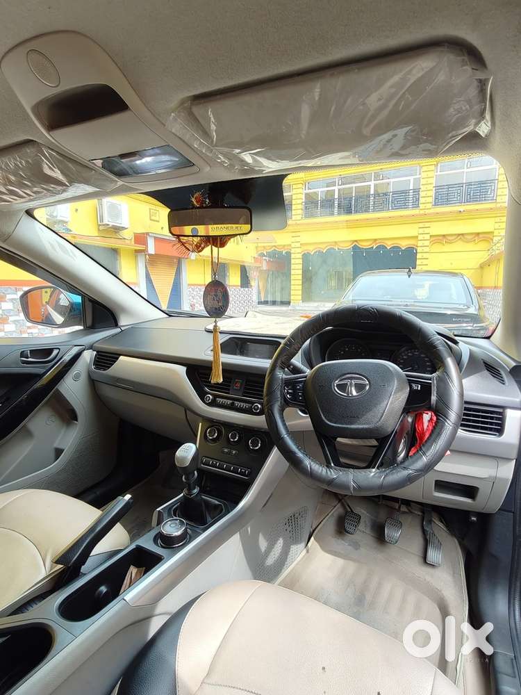 Tata Nexon Petrol 2018