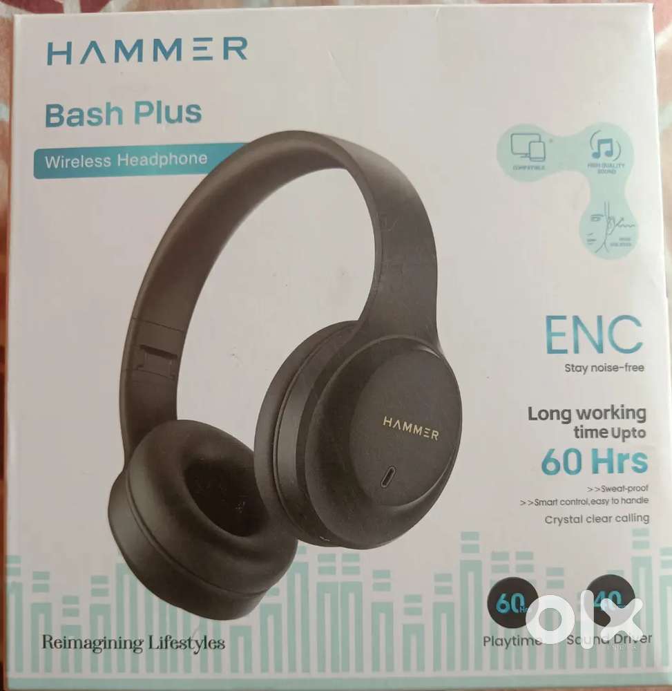 Wireless headphones  ( unused and seal packed )