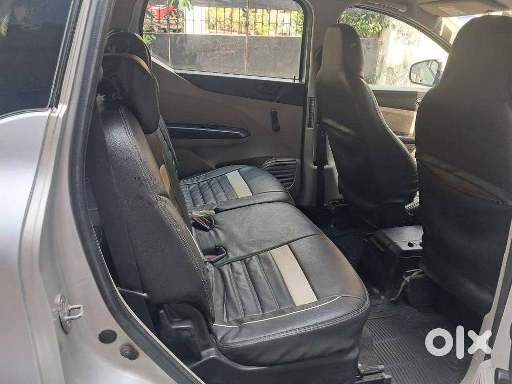 Renault Triber, 2020, Petrol
