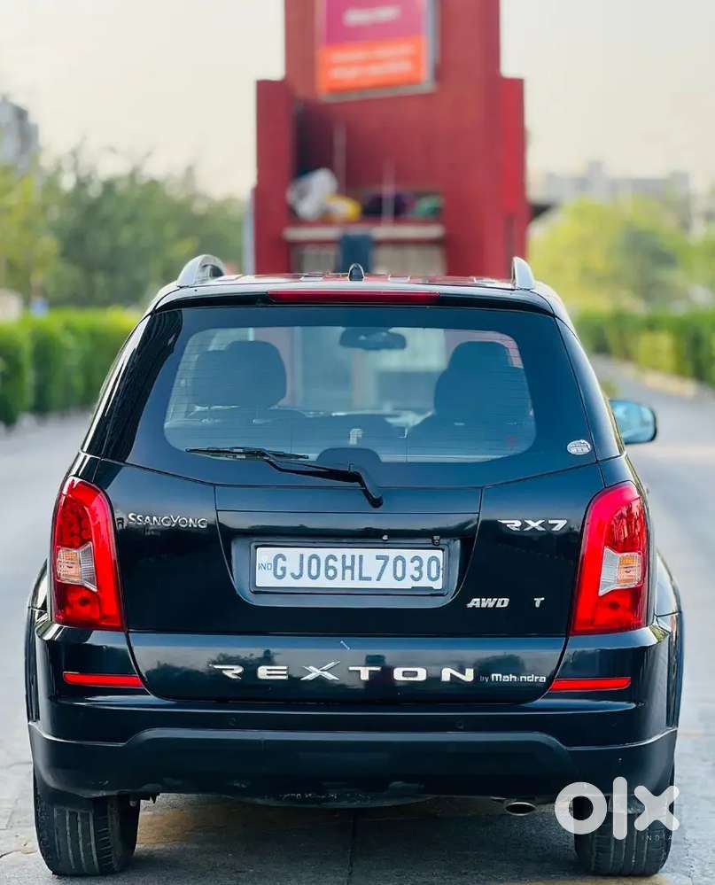 Mahindra Rexton Diesel 2014