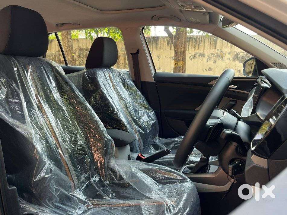 Skoda Kushaq 1.0 Tsi Style At, 2025, Petrol