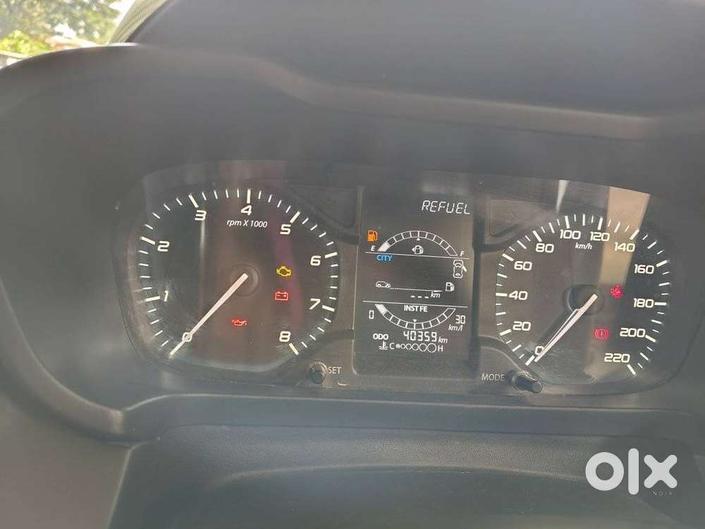 Tata Altroz 1.2 Xm Plus, 2023, Petrol