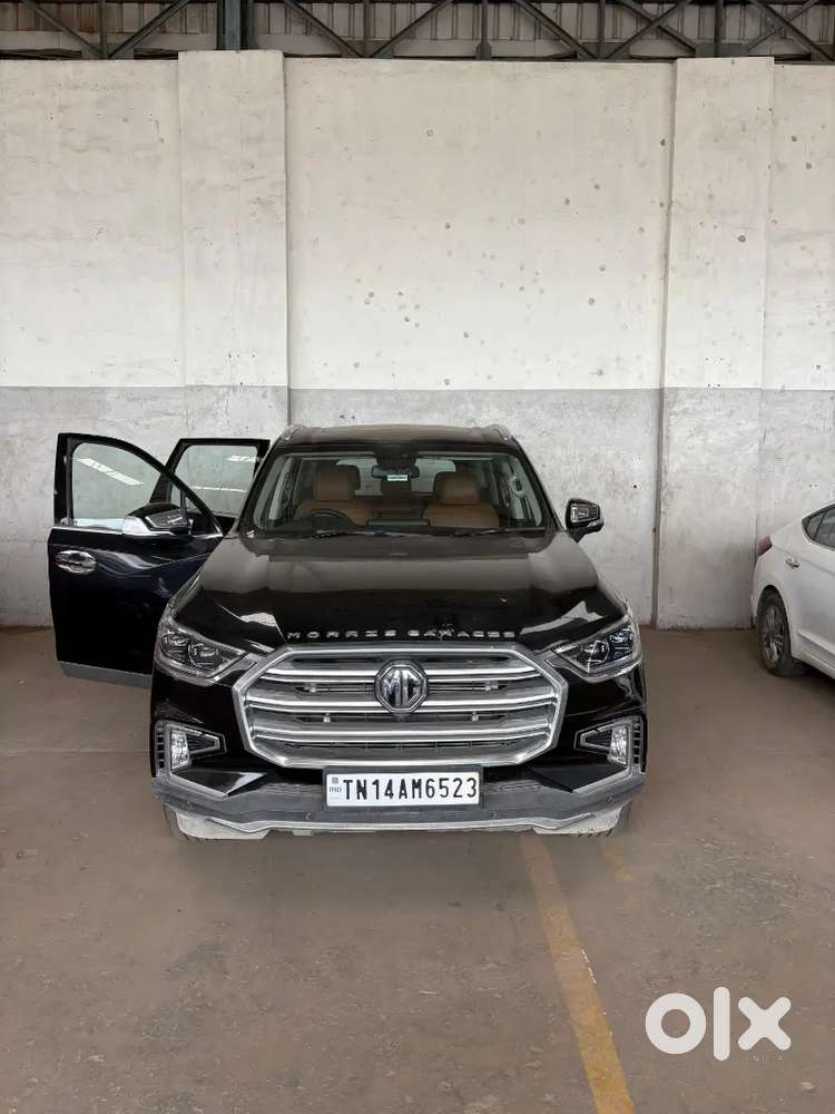 Mg Gloster 2025 Diesel 18000 Km Driven