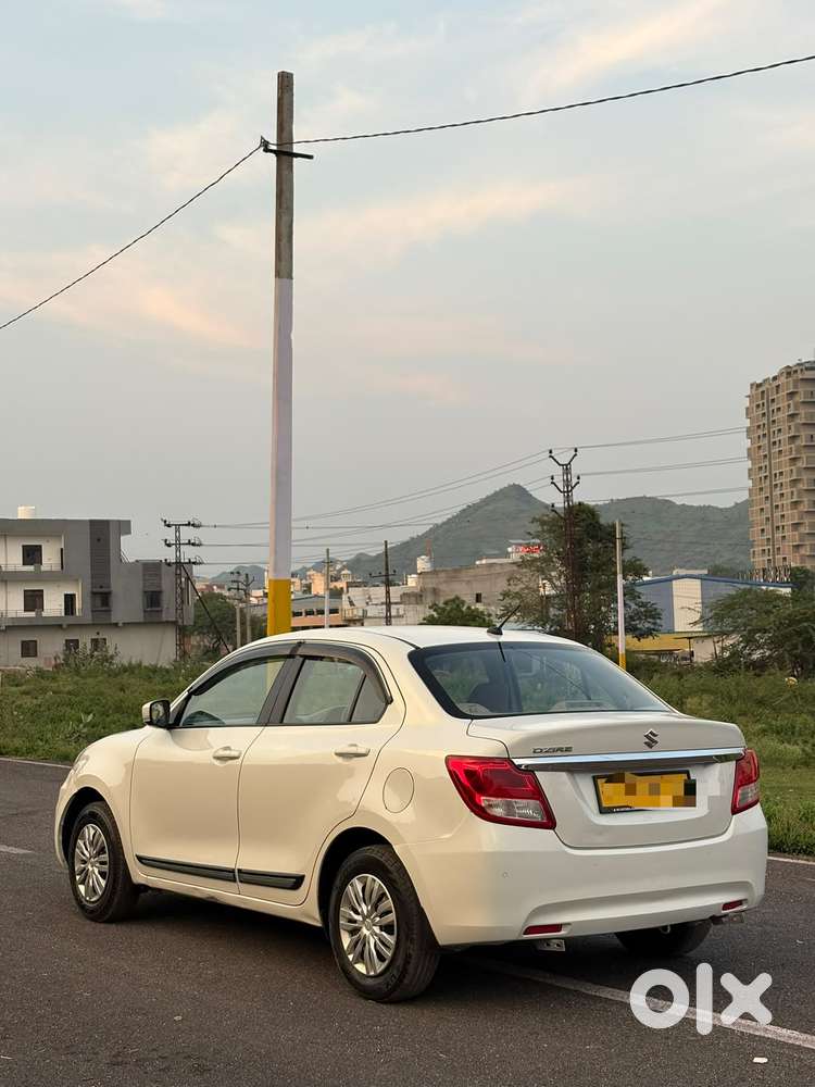 Maruti Suzuki Swift Dzire Vxi(o) Mt, 2023, Cng & Hybrids