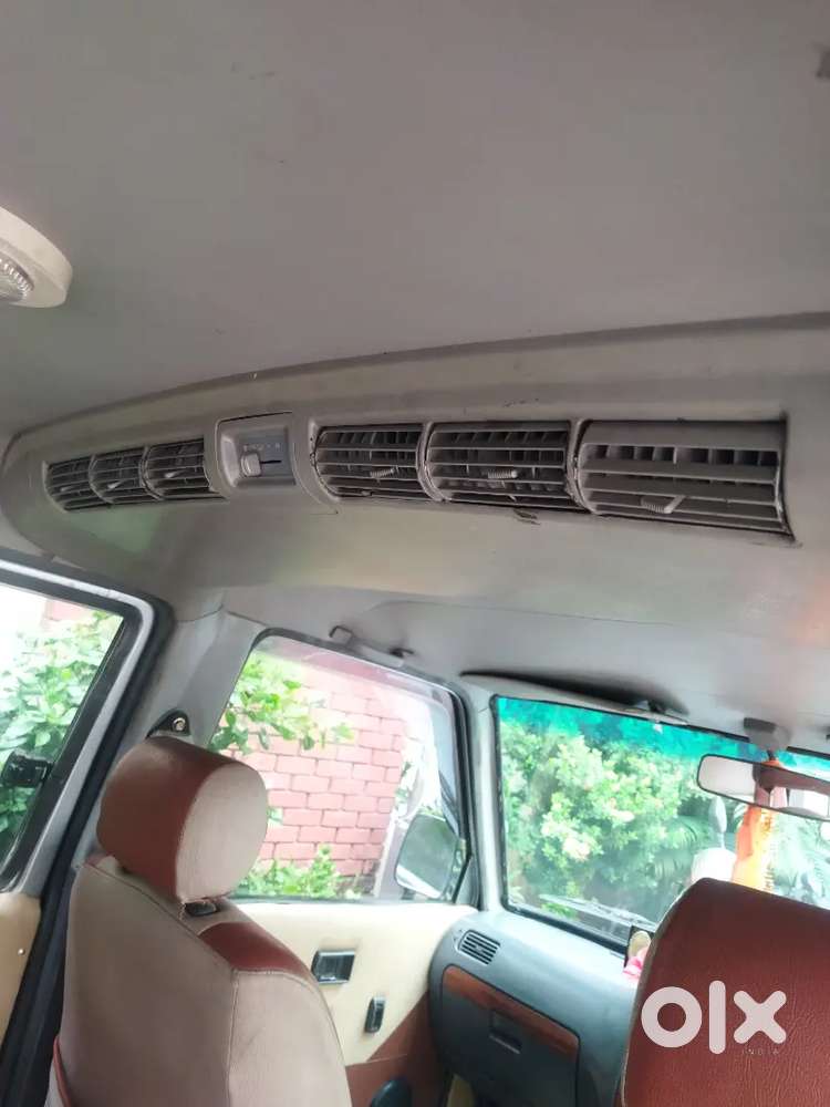 Toyota Qualis 2001