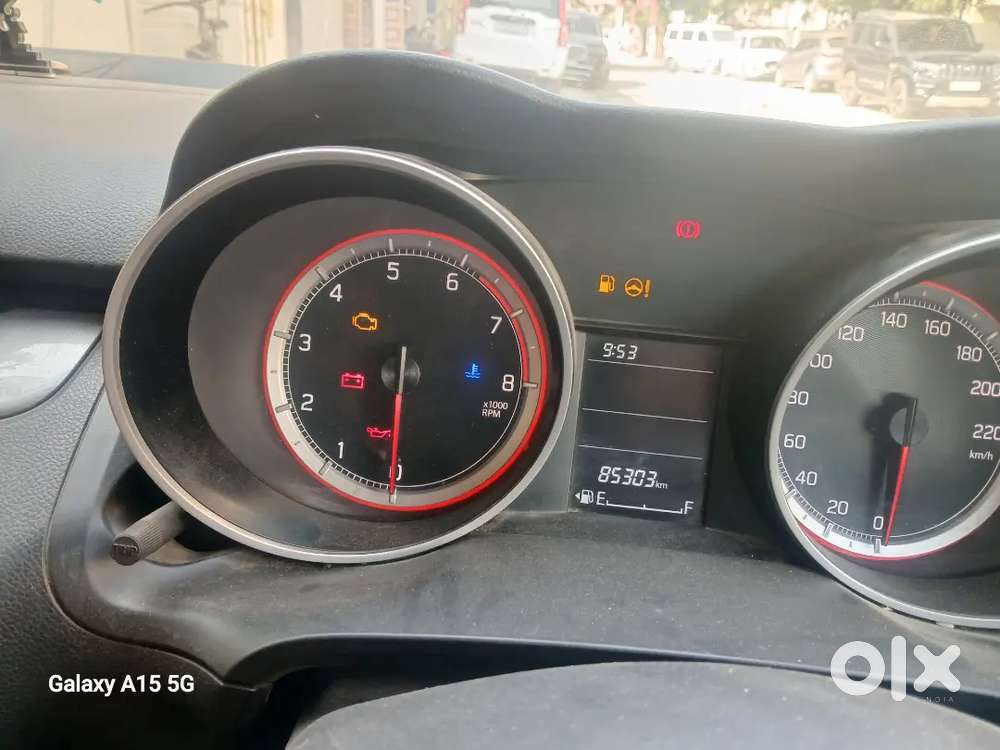Maruti Suzuki Swift Vxi 2021