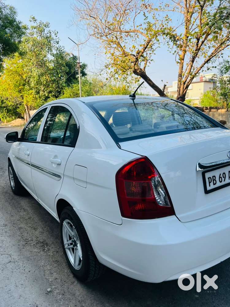 Hyundai Verna Crdi Vgt 1.5, 2010, Diesel