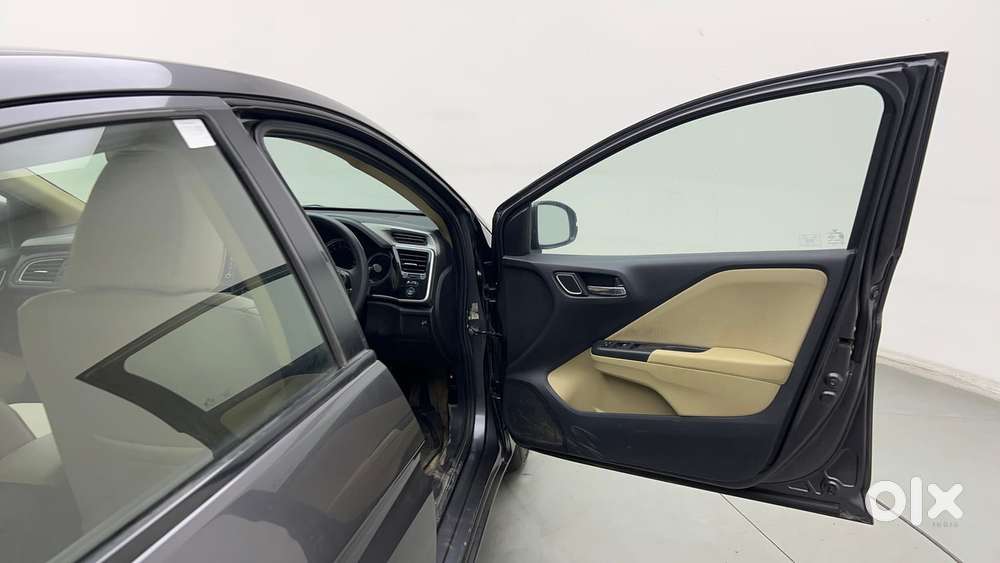 Honda City I-vtec V, 2019, Petrol
