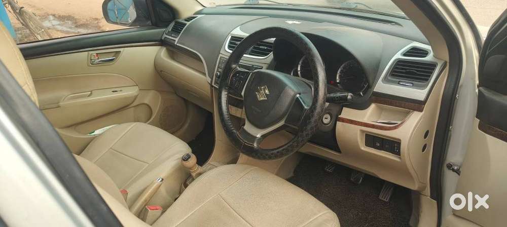 Maruti Suzuki Dzire 1.2 Vxi, 2014, Petrol
