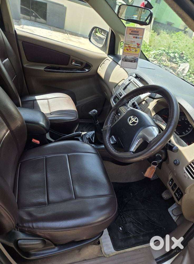 Toyota Innova 2.5 Vx 8 Str, 2015, Diesel