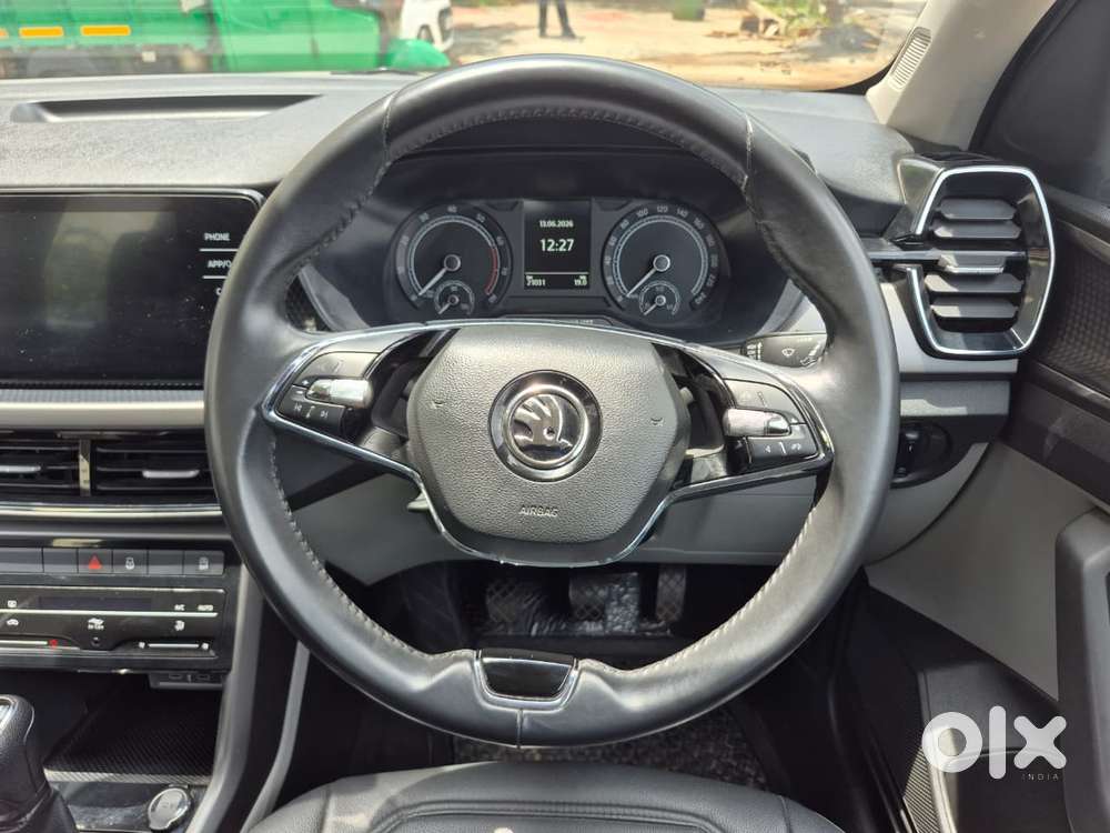 Skoda Kushaq Ambition 1.5l Tsi Mt, 2023, Petrol