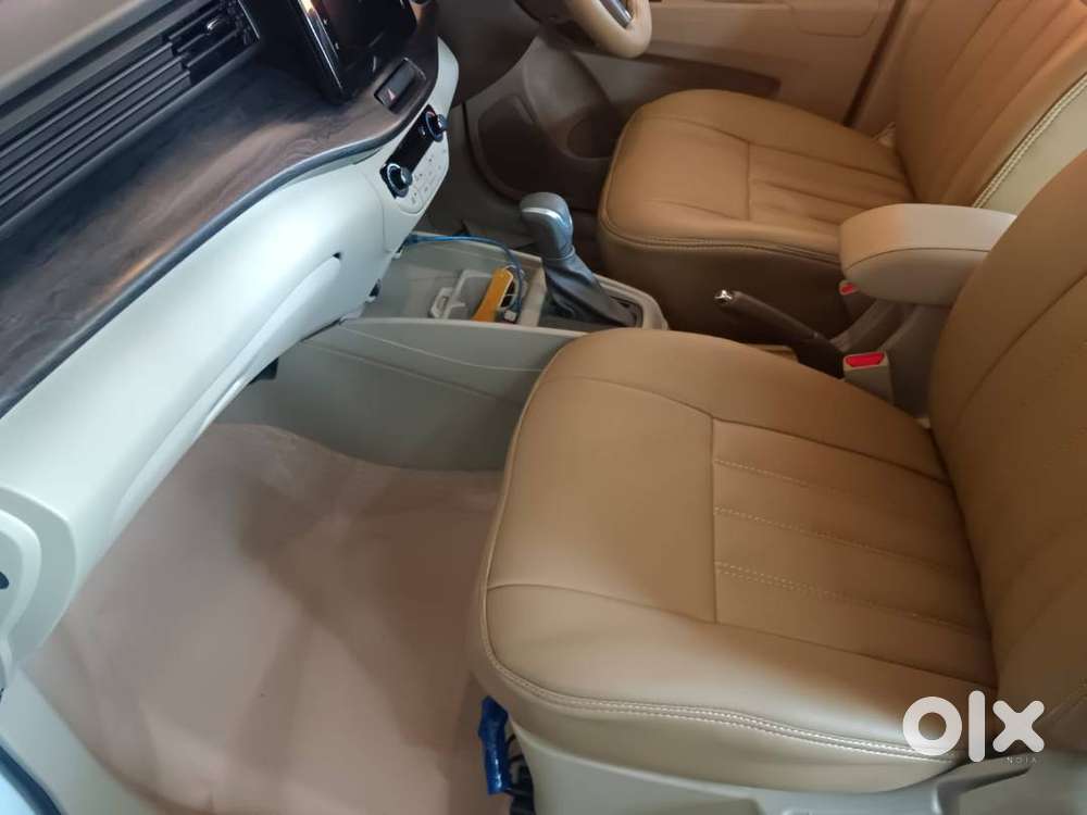Maruti Suzuki Ertiga Smart Hybrid Zxi+ 1.5l 6at 2024 Well Maintained