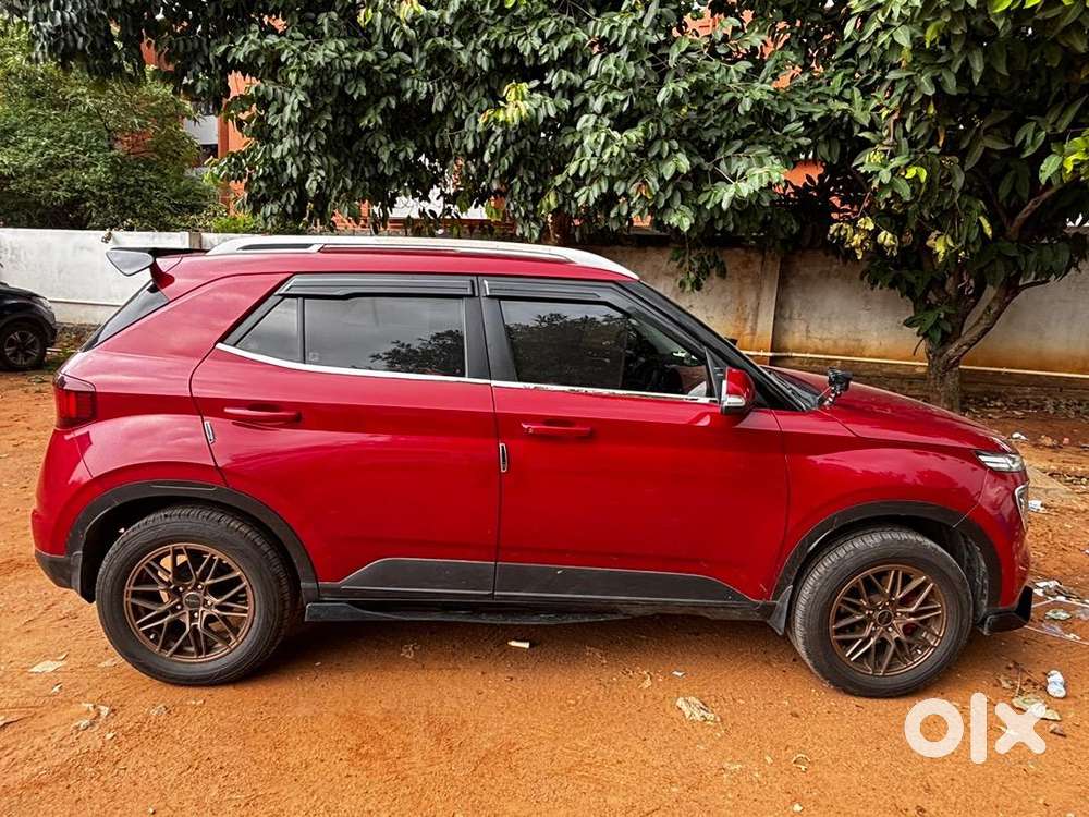 Hyundai Venue Petrol Manual 2021 Car