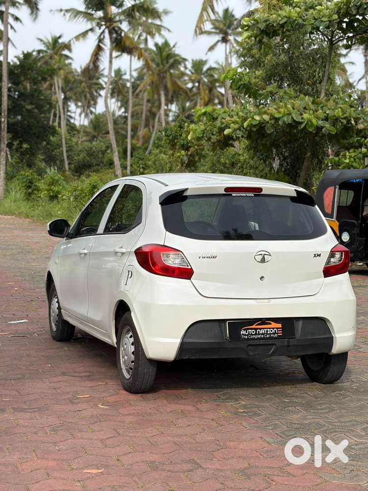 Tata Tiago 1.2 Revotron Xm, 2018, Petrol